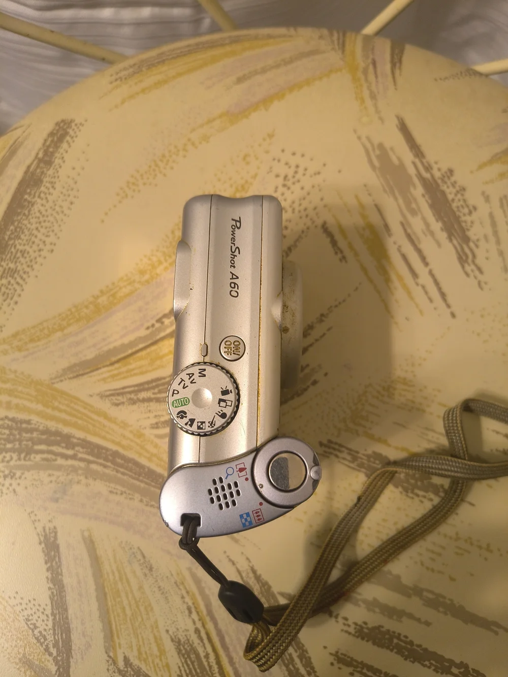 Canon Silver Digital Camera with Wrist Strap For Parts Only